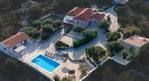 Electra Villas & Apartments - Image 2