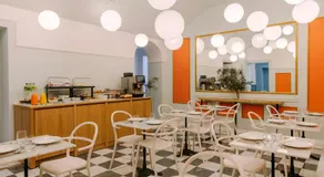 The Sonetto Hotel Piazza Santa Croce - Image 2