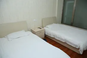 Zhongxin Business Hotel - Image 2