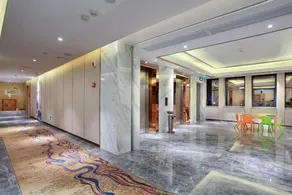 Xiangbishan Port House | City core stroll city center hotel (Guilin two rivers and four lakes store) - Image 3