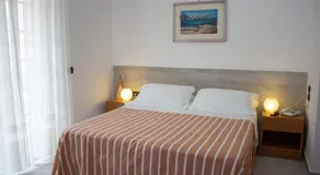 Hotel Apeneste - Image 2