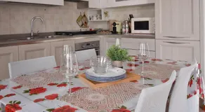 Welc-ōM Riviera del Brenta Red Apartment - Image 4
