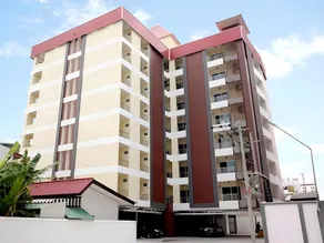 42 Place Service Apartment - Image 4