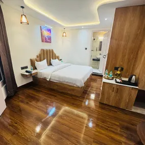 Jasmine Mountain View Retreat -Mall Road Dalhousie - Image 3