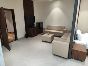 COMFORT STAY LUXURY ROOMS - Image 4
