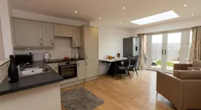 The Poppies Cottage - Image 2
