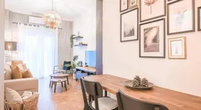 Bohemian Chic 1BR Apartment in the Heart of Athens - Image 2