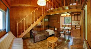 9 Musses Hotel Apartments - Image 3