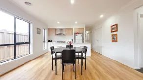 Parkside/4B2B/Near Tarneit Station Shopping Center - Image 3