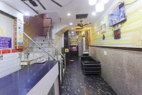 Hotel Radha Krishna - Image 5