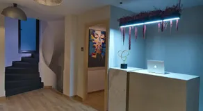 CITYLUXE Suites & Rooms - Image 3
