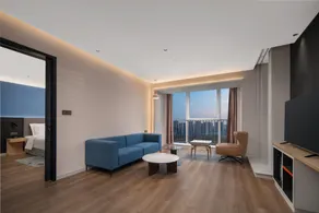Holiday Inn Express Taizhou Toumen Port by IHG - Image 2