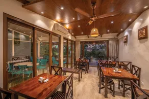 Hotel Silver Oak - Image 2
