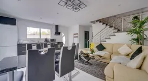 Maison chaleureuse et neuve 90m2 à 5min du centre de Libourne - Image 2