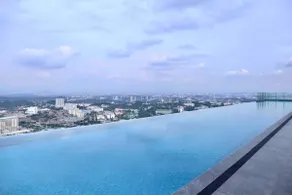 Shah Alam i-City Hill10 above DoubleTree by Hilton - Image 2