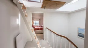 Cliffhanger 18 Castle Road - Image 4