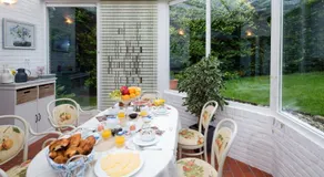 Baart's Bed and Breakfast - Image 2