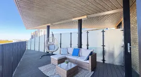 Riverside Suites and Apartments - Image 4