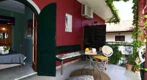 Lord Ape Suites Club - Image 4