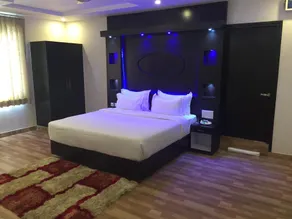 Hotel Om Palace - Image 2