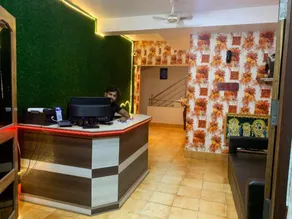 Goroomgo Bollywood Premium Beach View Puri with Balcony - Image 4