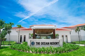 Luxury Dana Beach Resort & Spa - Image 5