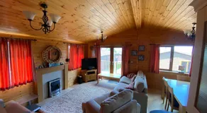 Surf Lodge - Image 2