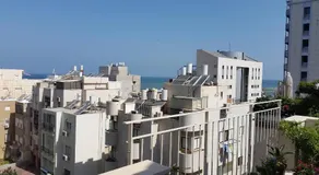 Tel Aviv Roof Apartment - Image 5