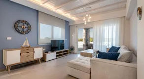 Tamaris Villa with heated pool - Image 2