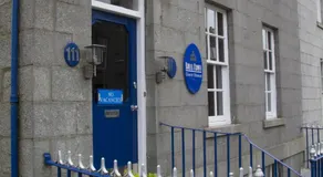 The Royal Crown Guest House - Image 5