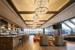 DoubleTree by Hilton Sacramento - Image 2