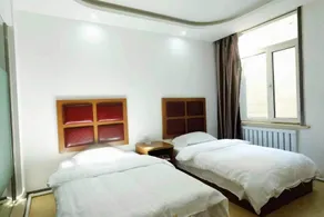 Yisheng Express Hotel - Image 1