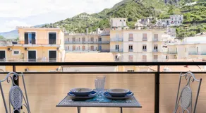 "Maiori" Cozy 3 Bedroom, 3 Bathroom House in the Heart of Maiori - Image 3