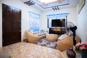 RedDoorz at R2K Pension House - Image 5