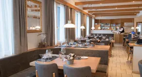 Hotel Mistral Superior - Image 3