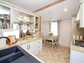 Seabreeze Lodge |Steps from the Beach |Seton Sands - Image 3