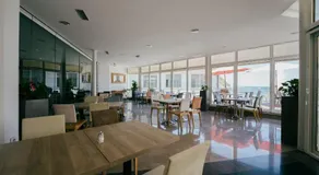 Barbara Piran Beach Hotel - Image 2