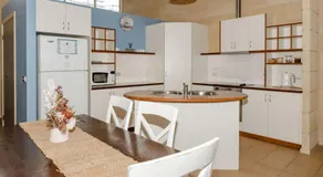 Bayview no 1 - Image 4