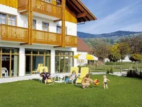 Sporthotel Bernrieder Hof GmbH - Image 1
