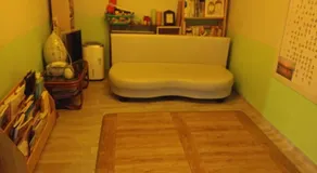 Uwha Minbak - Image 2