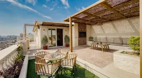The 1BDR Rustic Rooftop w Wow Outdoor Terrace - Image 3