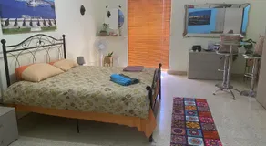 Valletta Tradtional One Bedroom Studio Apartment - Image 2