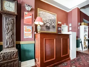 Grosvenor House Hotel - Image 1