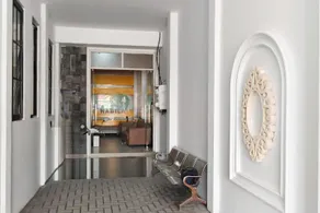 TwoSpaces Living at Nabila Semampir Homestay - Image 5