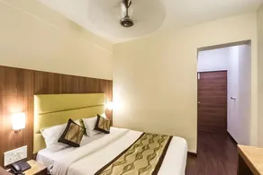 Hotel Vales Park - Image 3