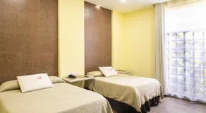 Hotel Fenix - Image 2