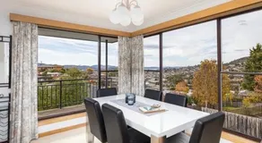 Garden villa in Lenah Valley-8minutes to CBD - Image 3