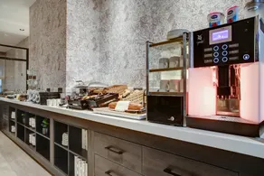 B&B HOTEL Hamburg-Hbf - Image 5