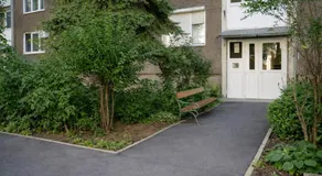 Comfort 14 - Quiet City Apartment with Free Parking - Image 4