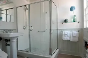 29 India House - Image 3